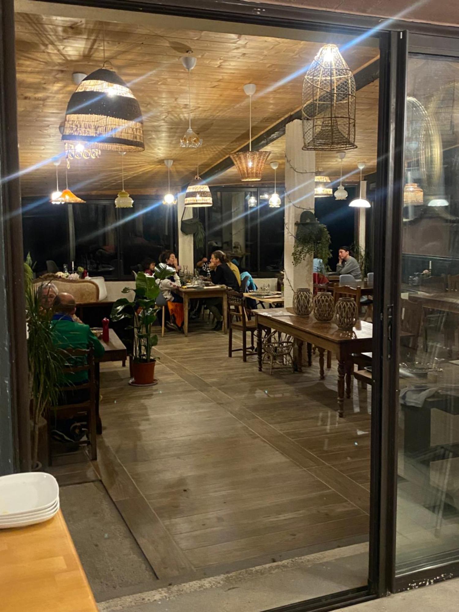 Gites Libellule At Auberge De L'Arac, Bar, Restaurant Aleu Екстериор снимка