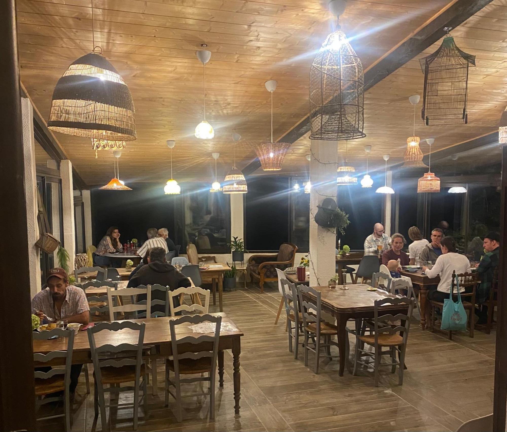 Gites Libellule At Auberge De L'Arac, Bar, Restaurant Aleu Екстериор снимка